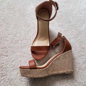 Wild Diva Lounge brown wedge sandals